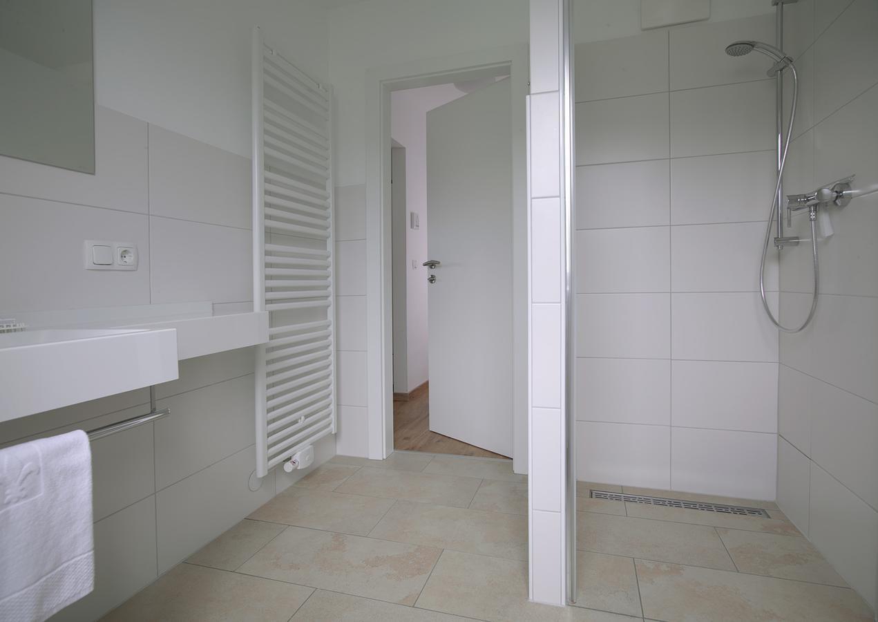 Aparthotel Fuerst Виндишгарстен Экстерьер фото